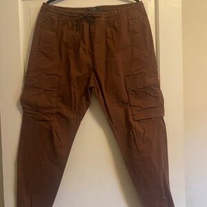 Pantalon pull&bear de couleur marron